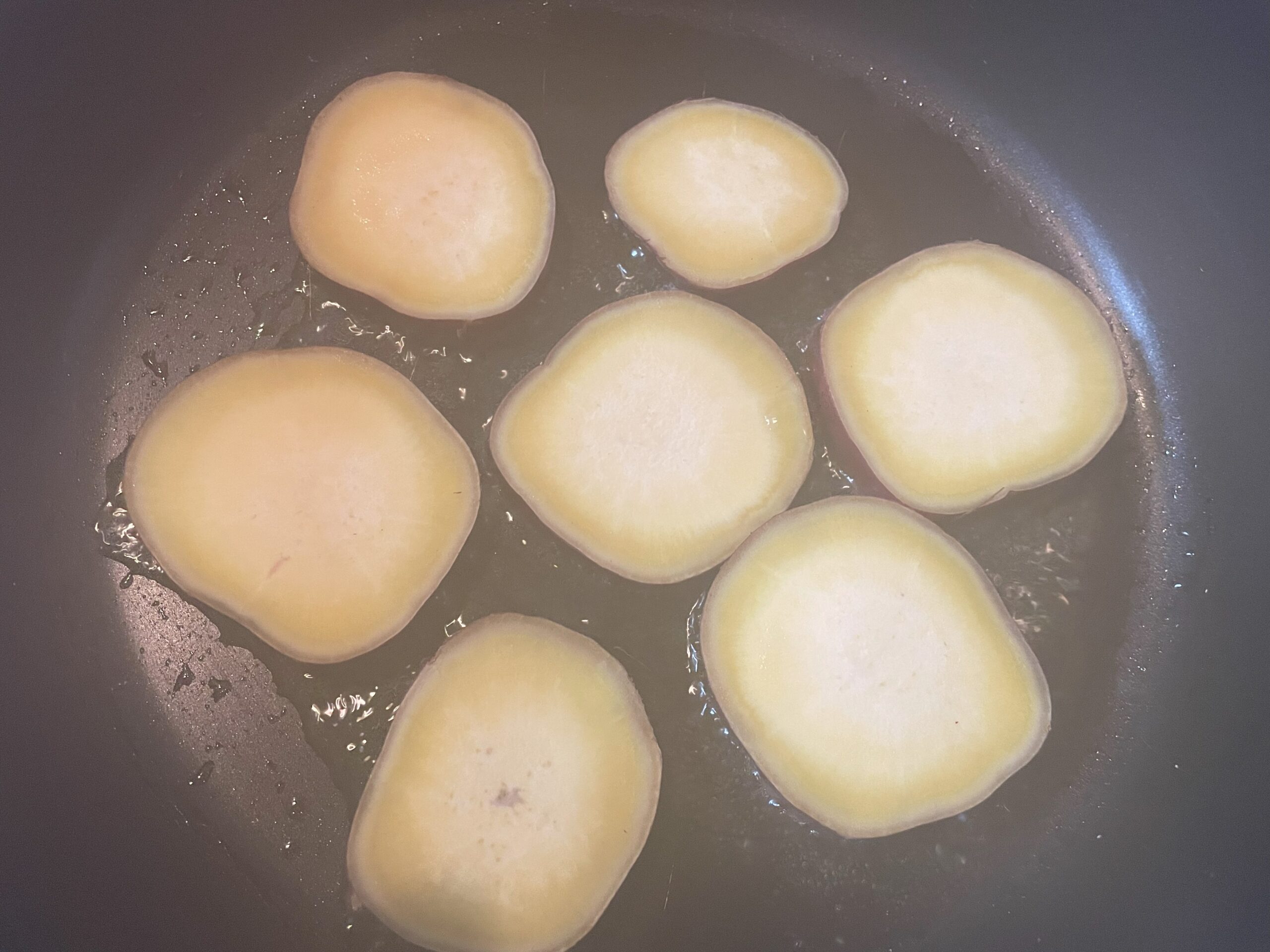 サツマイモのクロスティーニ【クロスティーニ・ディ・パターテ・ドルチ】の調理工程１