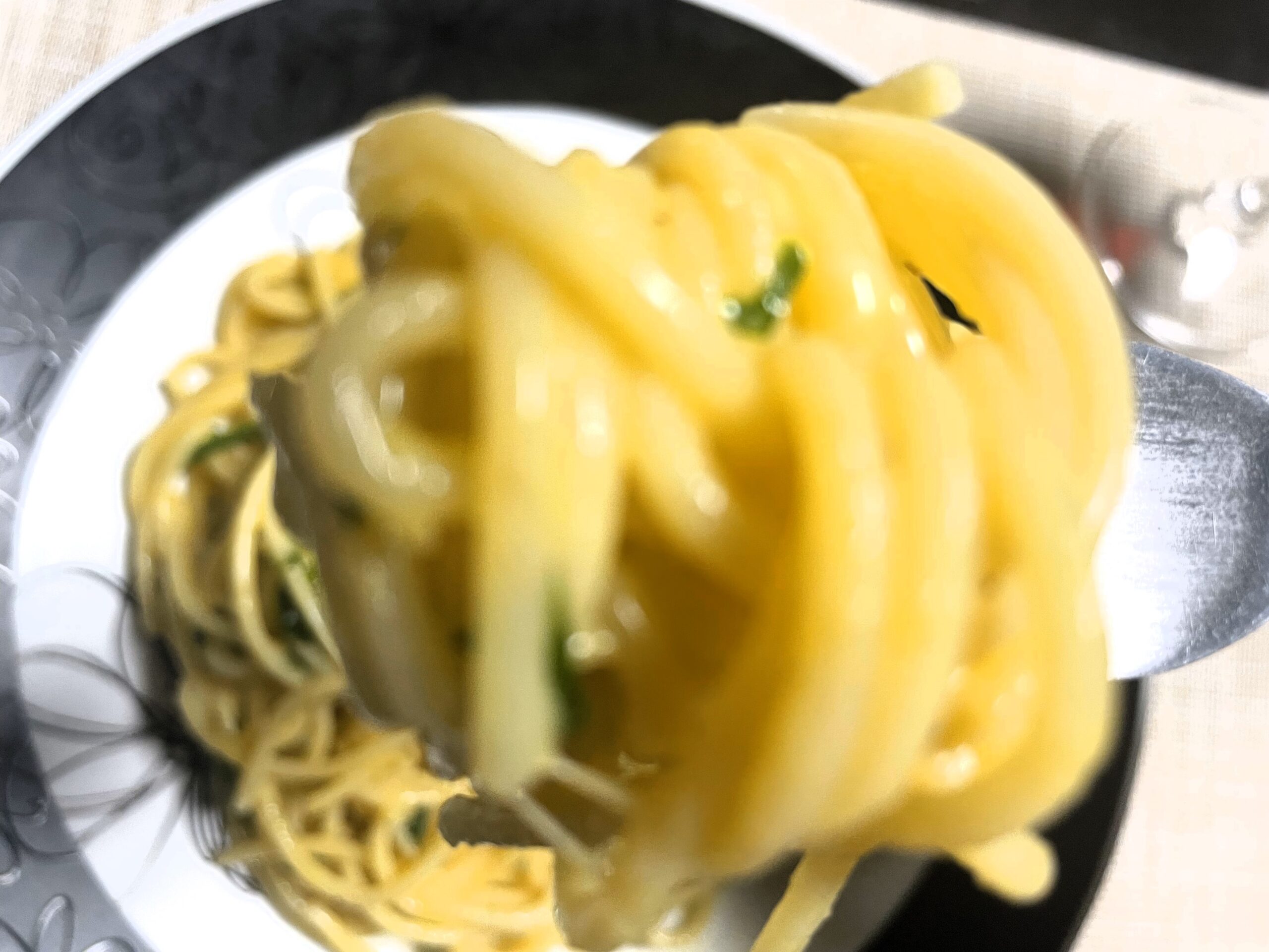 卵とチーズのスパゲッティ【スパゲッティ・コン・ウォヴァ・エ・フォルマッジョ】の調理工程２
